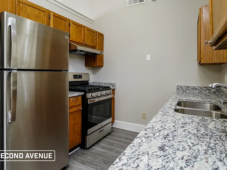 5946 Crescent Ridge Ct — Photo 6