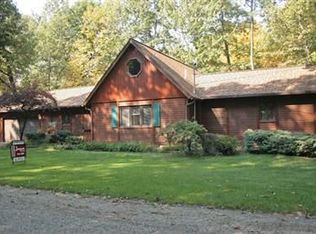 339 Horseshoe Ct, Plainwell, MI 49080