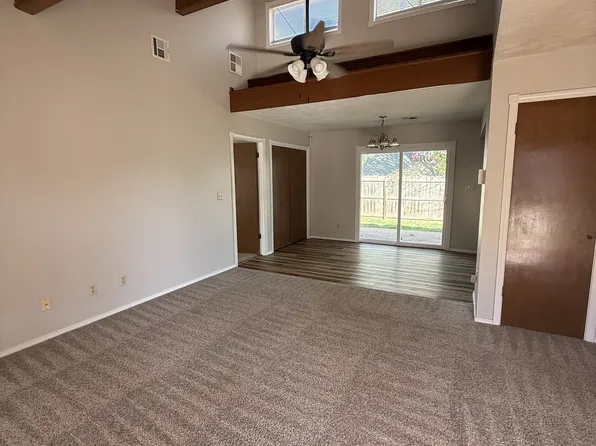 2204 Post Oak Dr, Stillwater, OK 74075