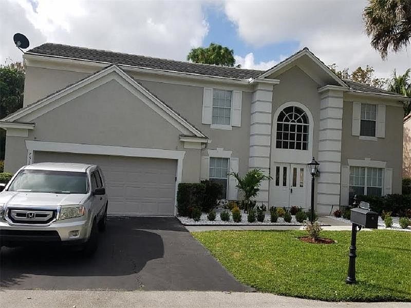 1st image of 7518 Live Oak Dr