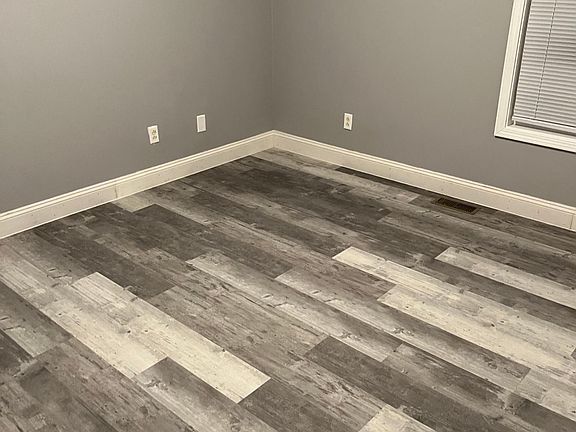 5th image of 190 China Blue Ln #190