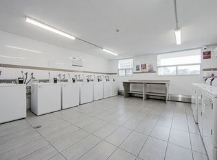 Aldershot Apartments, Burlington, ON L7T 3Z5