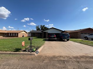 413 Rosewood Dr, Clovis, NM 88101