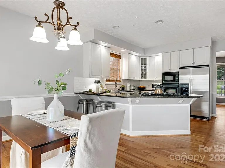 113 Caldonia Dr — Photo 13