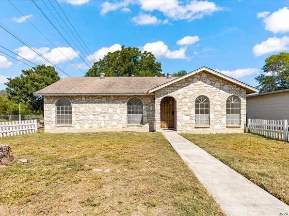 551 Kernan Dr, San Antonio, TX 78227