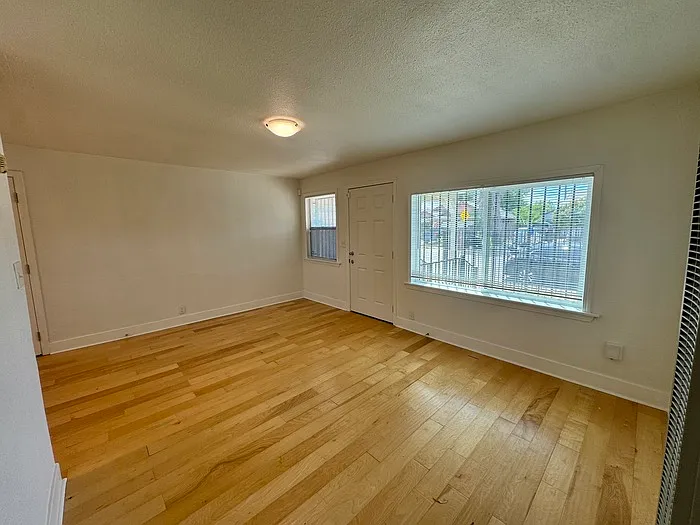 2991 36th Ave — Photo 5