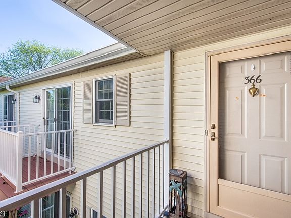 2nd image of 366 Potomac Dr