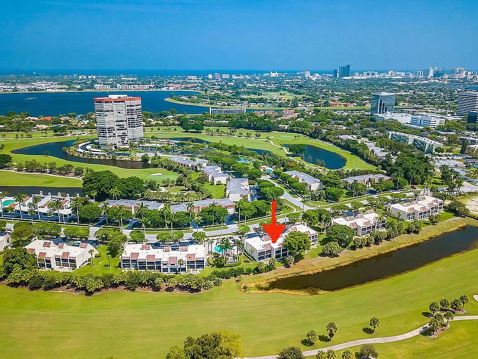 Banyan Cay 10th Hole View