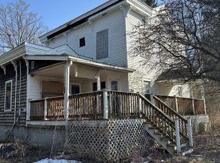 256 Sugar Hill Rd, Crown Point, NY 12928