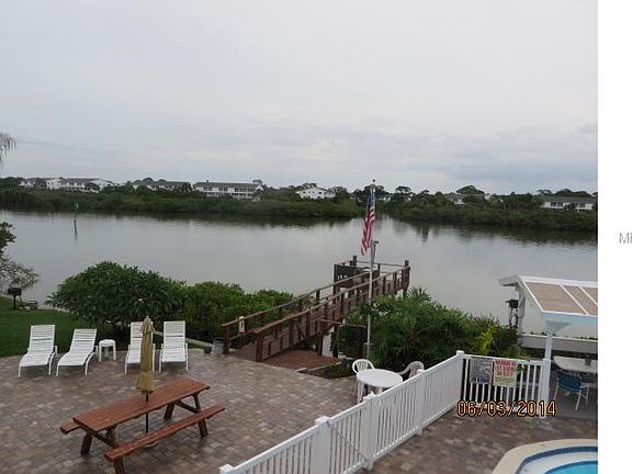 2nd image of 19823 Gulf Blvd APT 21