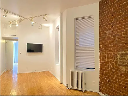 Rented by Best Apartments North Inc | media 6