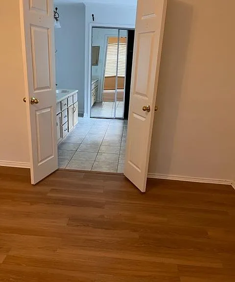 5232 Goodman Dr — Photo 14