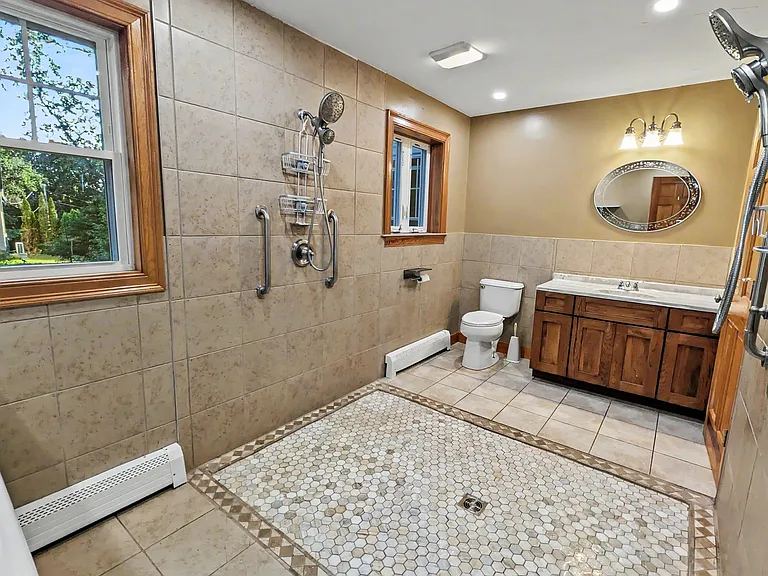 298 Providence Rd — Photo 6