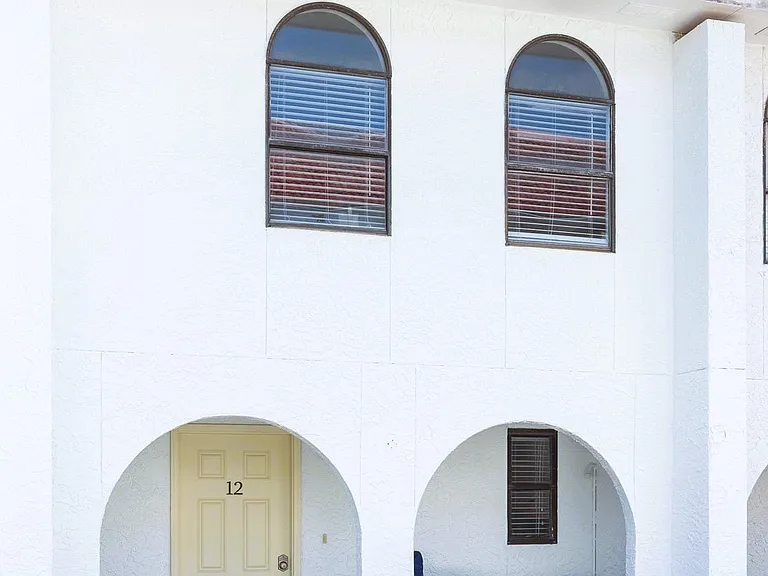 91 Norwood Dr #12 — Photo 2