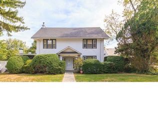 123 Calton Rd, New Rochelle, NY 10804