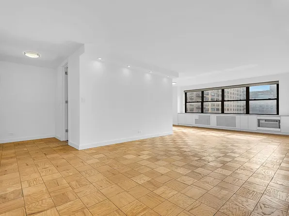185 W End Ave APT 25-L, New York, NY 10023