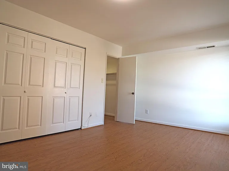 10 Monroe St #302 — Photo 12