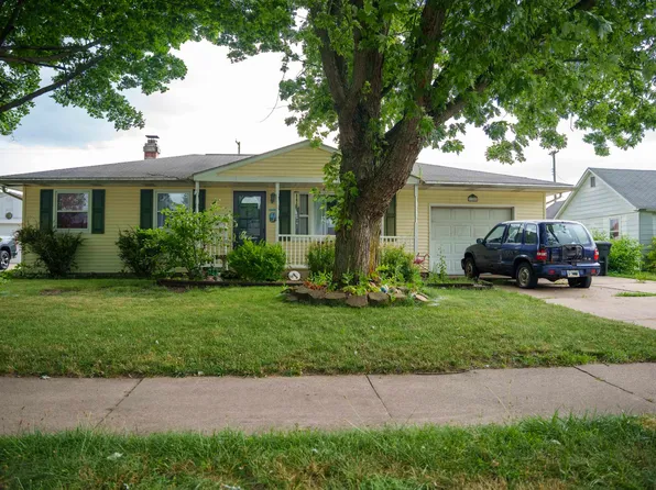128 N Oakland Ave, Mishawaka, IN 46544