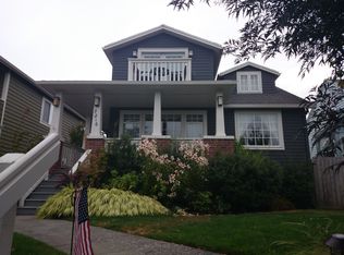 3216 44th Ave SW, Seattle, WA 98116