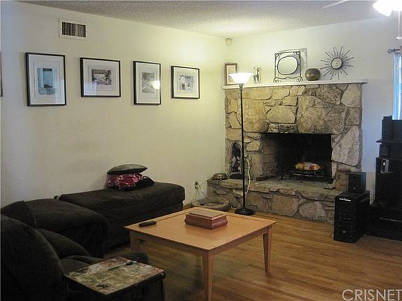 3rd image of 8615 Aura Ave