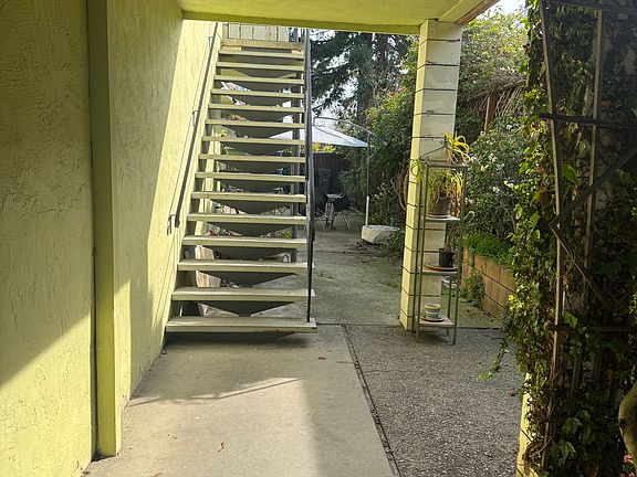 2nd image of 2030 7th Ave APT 1