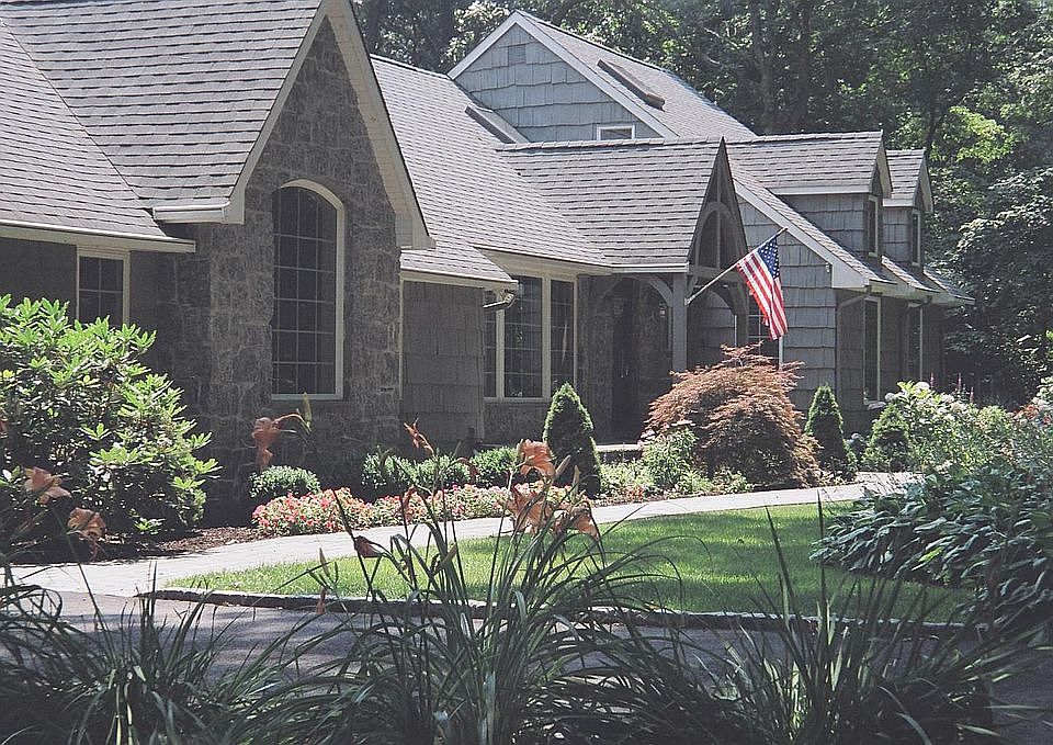 65 Brookhill Ln, Huntington, NY 11743 Zillow