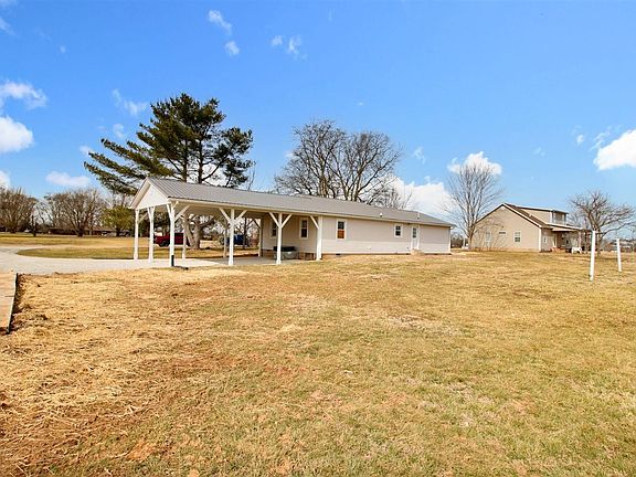 4th image of 464 Skees Rd