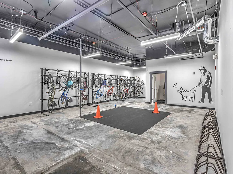 The Academy — Photo 30