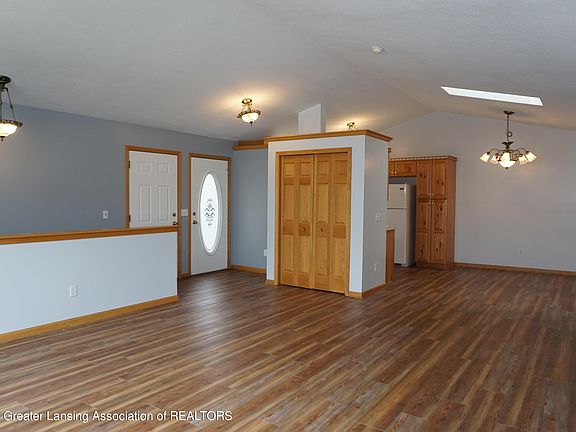 5th image of 7220 Glen Terra Dr #58