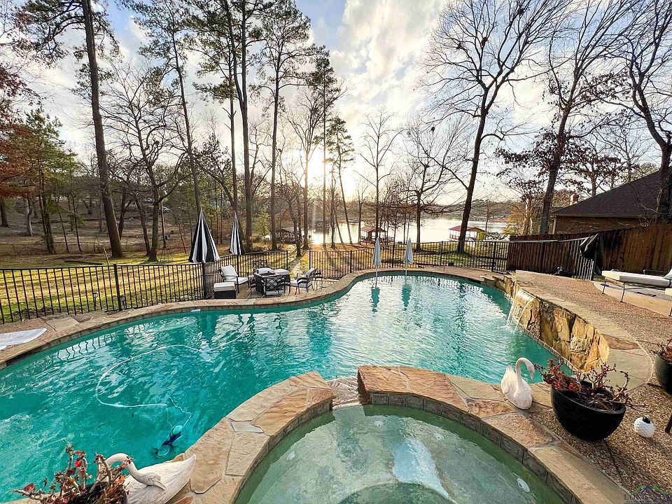 1022 Shadowood Dr, Marshall, TX 75672 MLS 20240233 Zillow