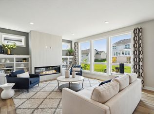19641 Harbor Dr, Lakeville, MN 55044