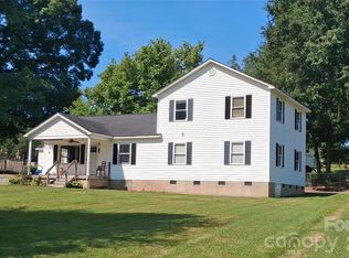 1261 Davis Rd, Lincolnton, NC 28092