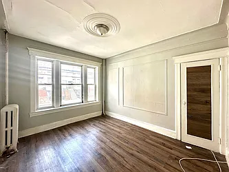 290 Summit Avenue, #1