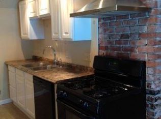 83 17th St, Buffalo, NY 14213