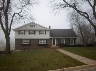 2173 20th Ave, Monroe, WI 53566