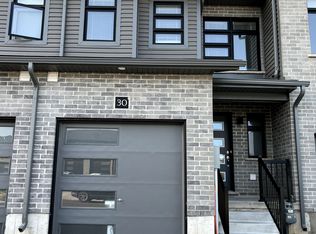 30 Wilkinson Ave, Cambridge, ON N1S 0C5