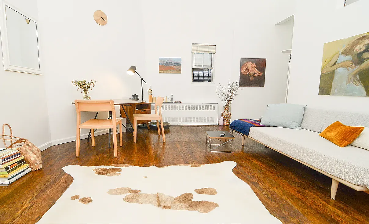 15 East 21st Street — Photo 4