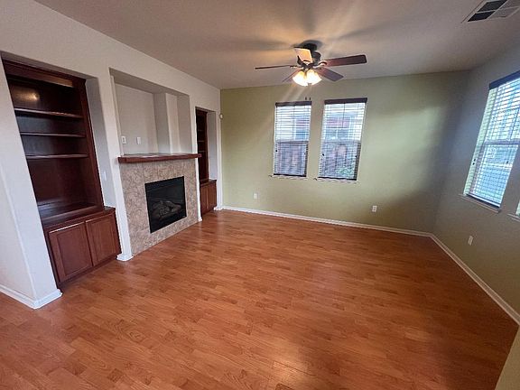 4th image of 560 Herb White Way