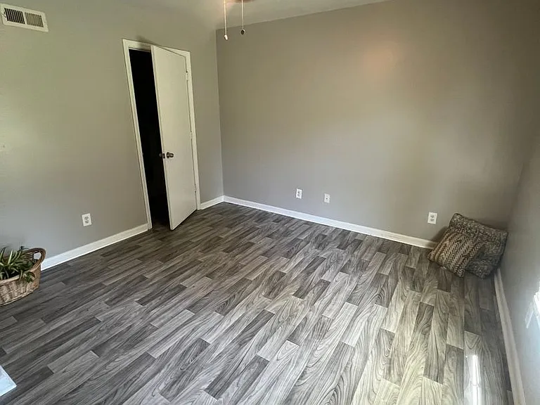 310 Osceola St — Photo 4