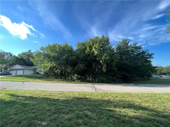 LOT 70 Quail Trl, Warrensburg, MO 64093