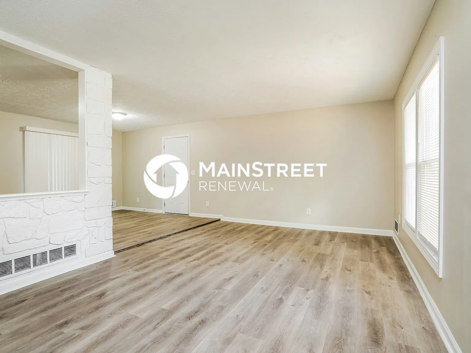 8755 Bellwood Ct — Photo 4