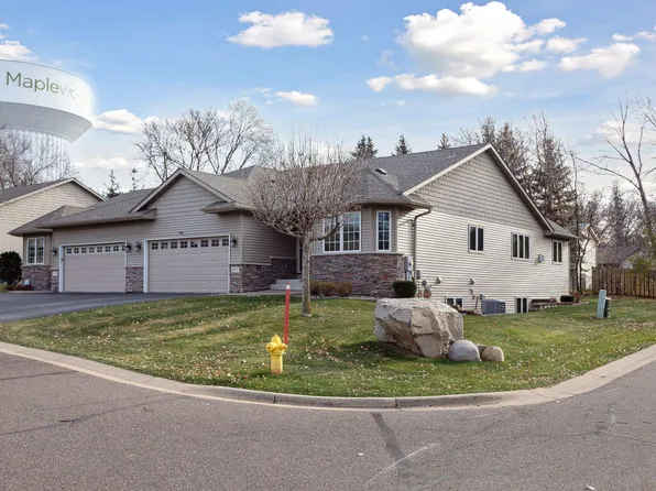 1972 Castle Ct E, Maplewood, MN 55109