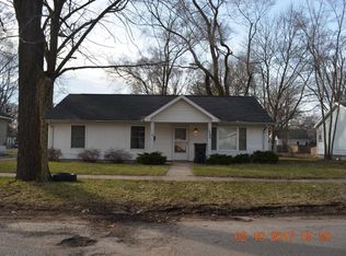 1294 Jennings Ave, Benton Harbor, MI 49022