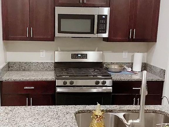 3rd image of 14337 Colonial Affair St