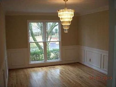 4th image of 2270 Twelvestones Dr