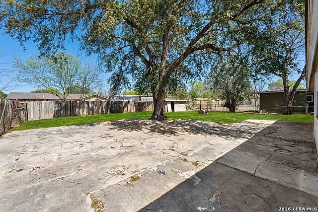 5035 Village Crst — Photo 21