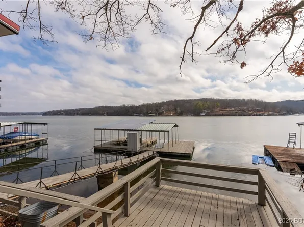 1041 Florida Beach Dr, Edwards, MO 65326