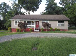 601 3rd St SE, Fort Payne, AL 35967