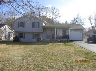 394 Cooper Dr, Stuarts Draft, VA 24477