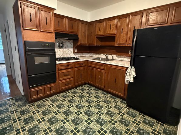 7703 74th St FLOOR 3